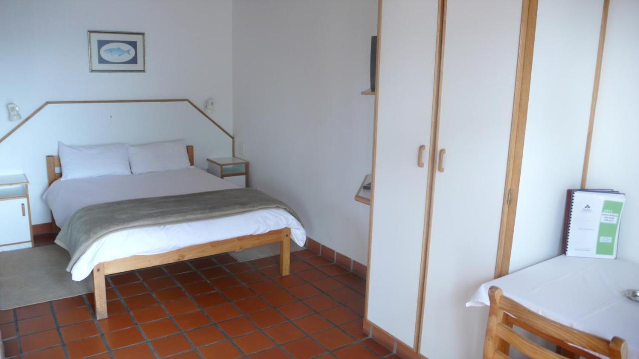 Arniston Seaside Cottages Extérieur photo